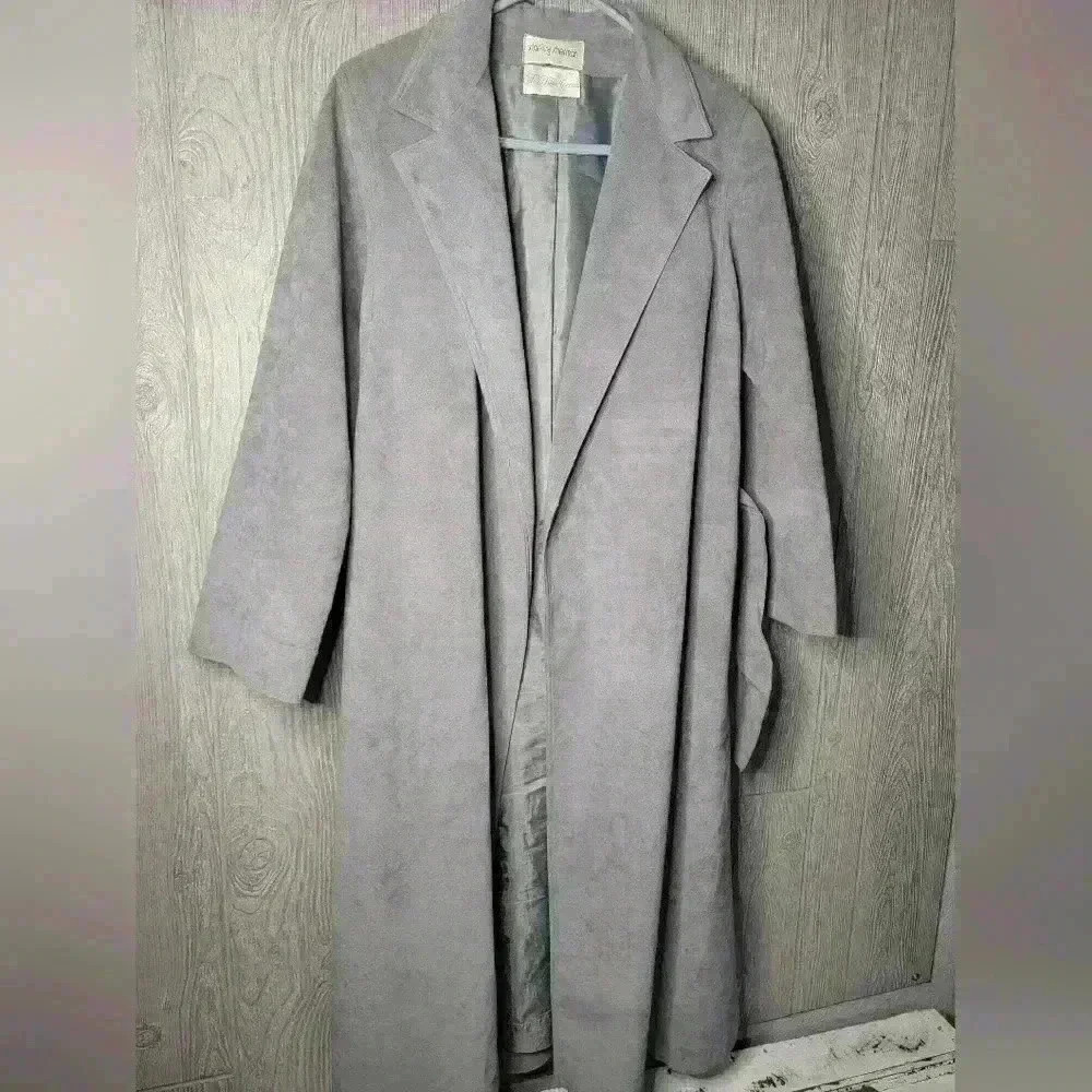 Vintage Saks 5th‎ Avenue Stanley Sherman long belted coat. Size 4